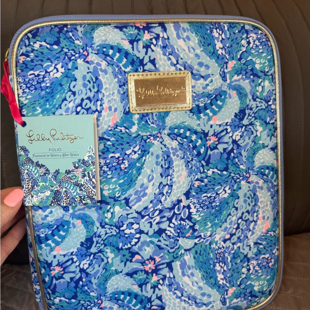Lilly Pulitzer Blue and Pink Patterned Folio